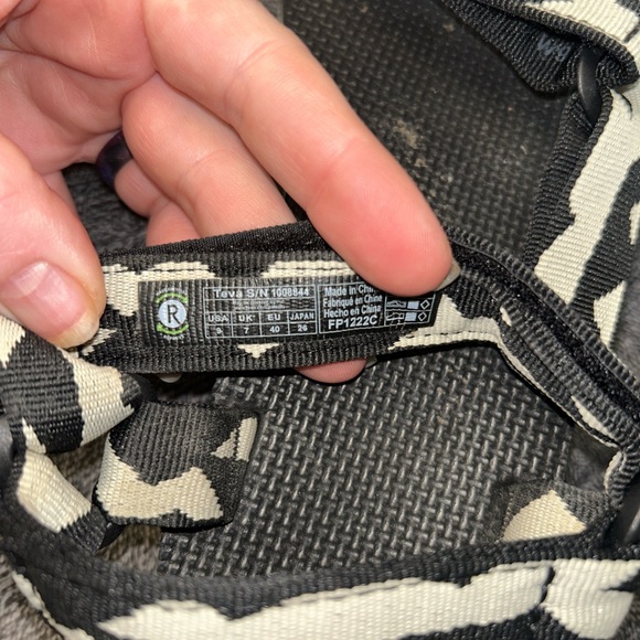 Teva sandals - Picture 3 of 3